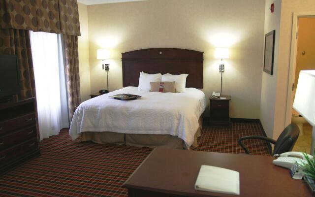 Hampton Inn & Suites Dayton-Airport