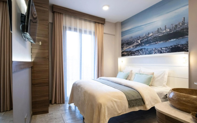 The Pera Hotel