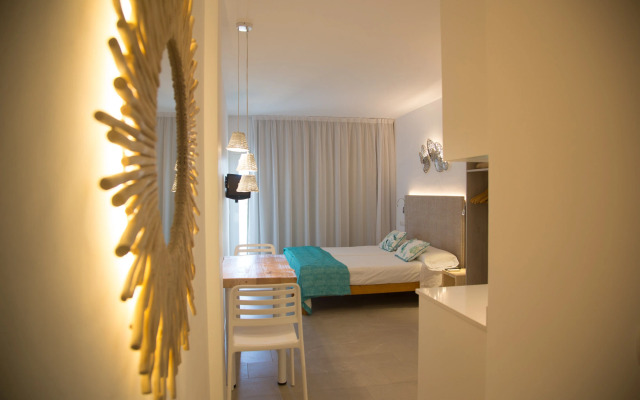 Apartamentos Costamar I & II