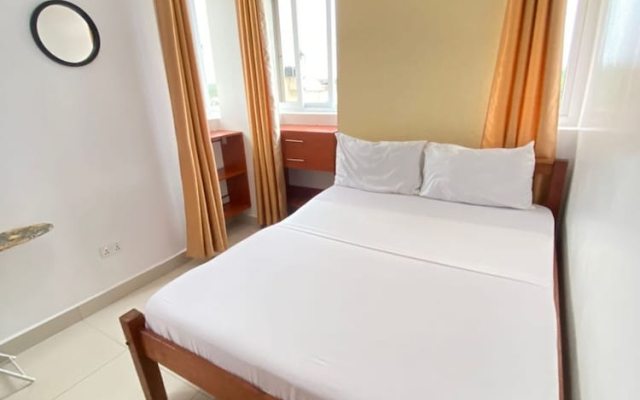 Favor Kongoni Cinemax Apartment