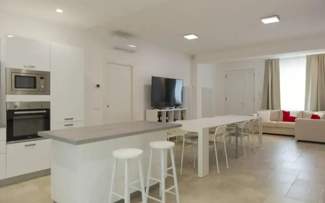 Villa Near Cisternino With Pool and Orchard