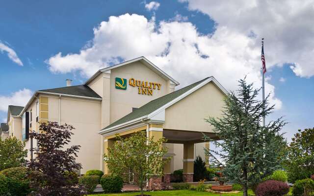 Quality Inn Spring Mills - Martinsburg North