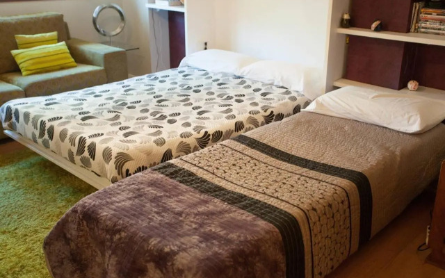 Piso moderno, céntrico y con garaje gratis