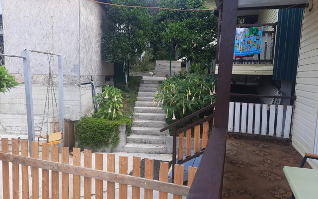 Mandarin Paradise Guest House