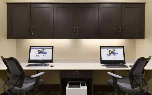 Hampton Inn Niles/warren