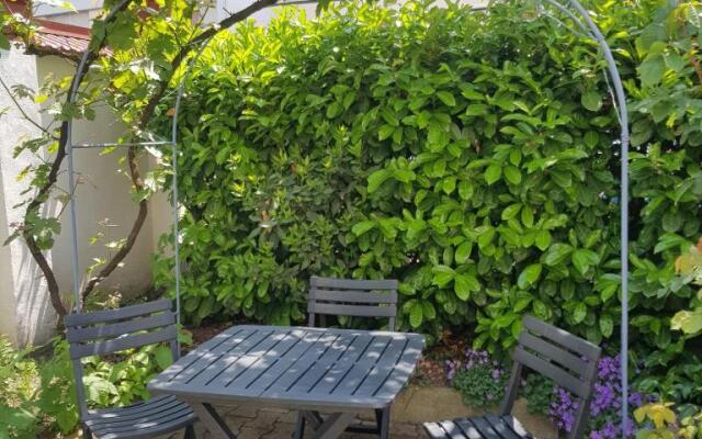 Sainte Cécile 4 - Studio élégant et central