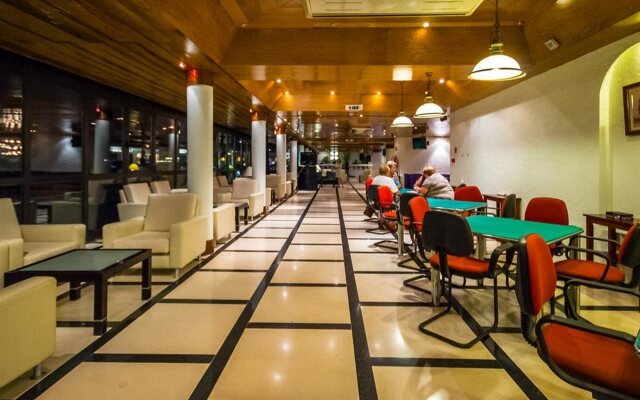 Hotel Sol e Mar - Adults Only