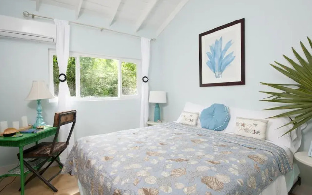 Seaside Escape: Luxury Beach House With Ocean Views