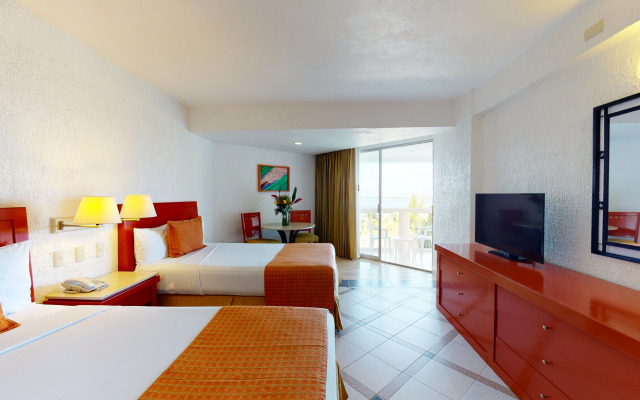 Park Royal Beach Ixtapa - All Inclusive