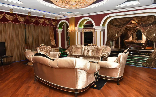 Sheikh Apartment in Baku