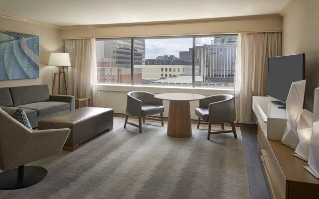 Sheraton Ottawa Hotel