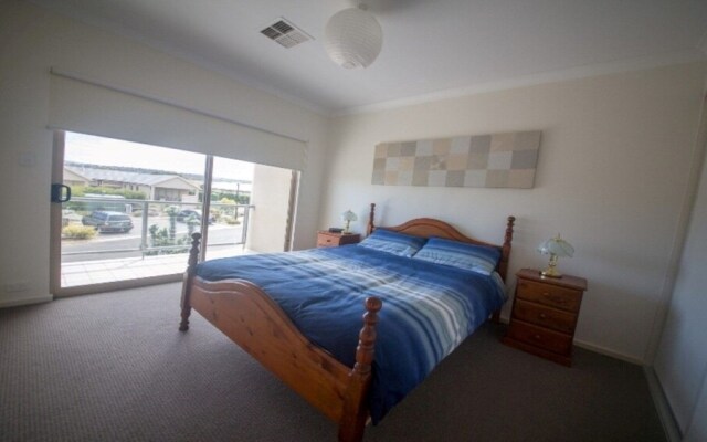 Wenneelys - 26/45 St Andrews Boulevard