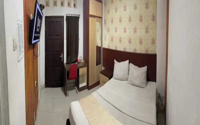 99 Guest House