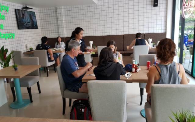 Stay@kata Poshtel