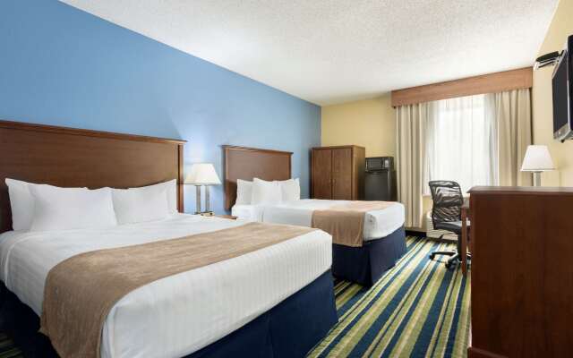 Days Inn by Wyndham Fargo/West Acres