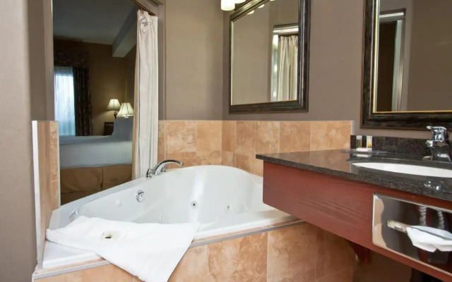 Days Inn & Suites by Wyndham Strathmore