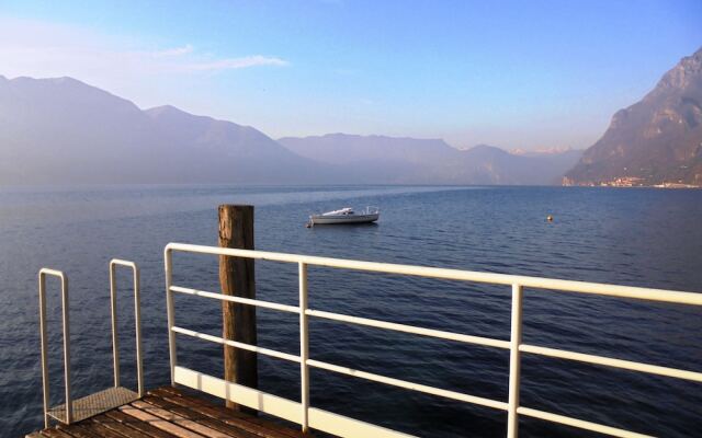 Direttamente Al lago