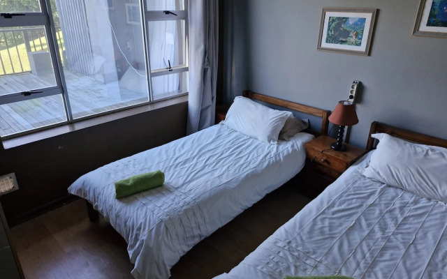 Ibis Place Guest House