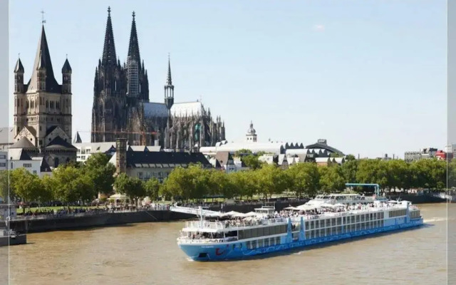 Messe Cruise Dusseldorf Deluxe
