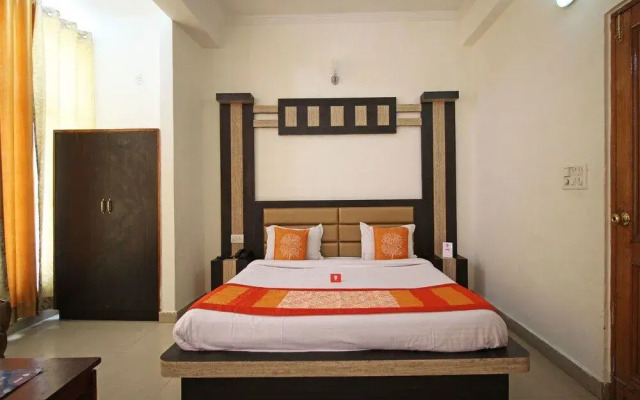 OYO 5855 Hotel Neelkanth