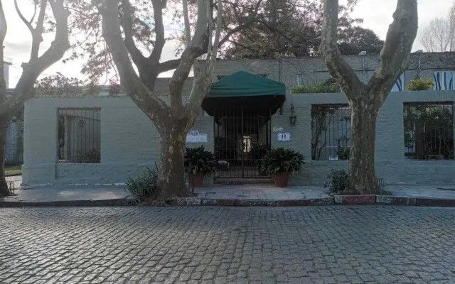 Viajero Colonia Hostel