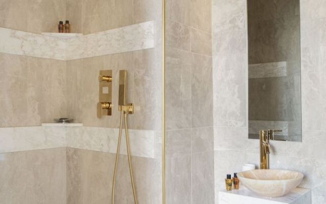 Rivière Private Rooms at the Park