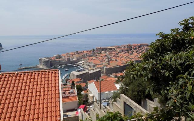 Grand View Apartment