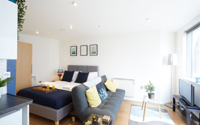 BlueOne Serviced Apartments- West Street