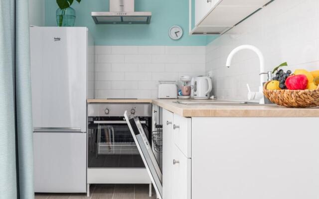 Sunny Apartments by Renters