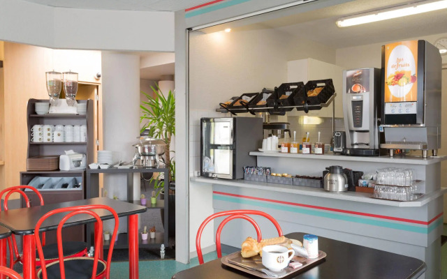B&B HOTEL Strasbourg Nord Artisans