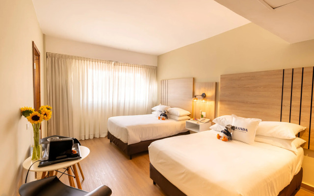 Отель Hotel Soloy & Casino Panamá by Faranda Express