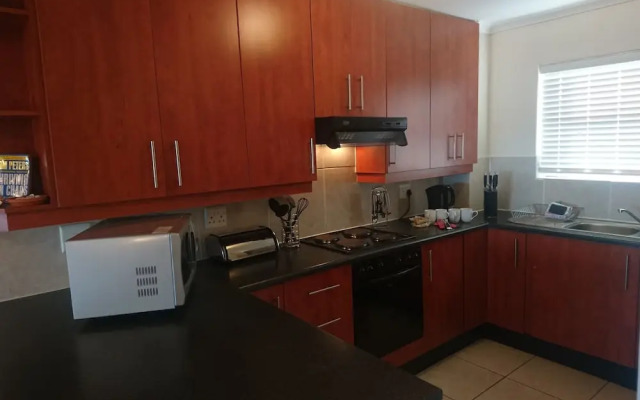 Nottingham Square by CTHA