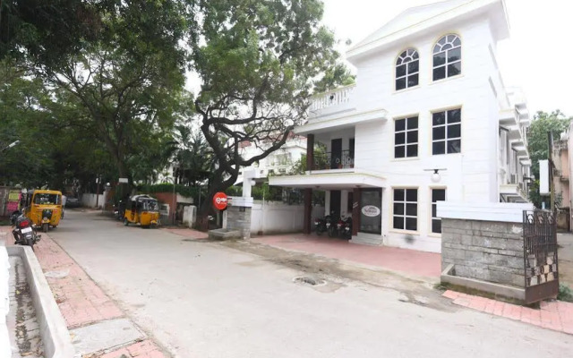 OYO Rooms T Nagar Off Pondy Bazaar