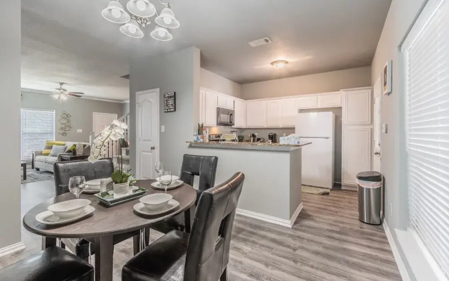 Luxury Townhome Collection GrandPrairie