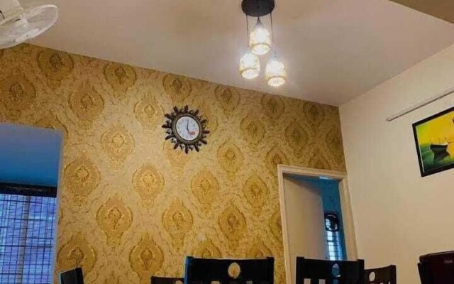 Urban Stay Adams Service Apartment