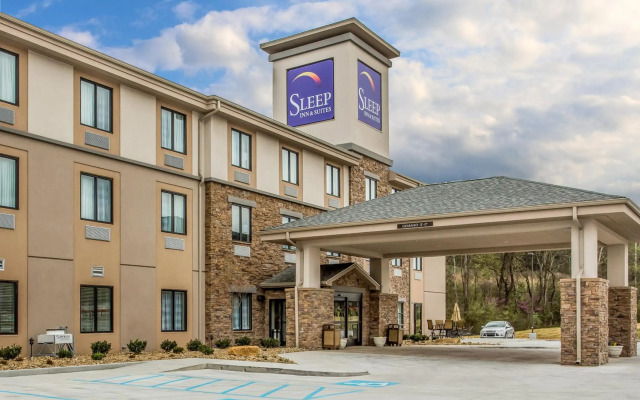 Sleep Inn & Suites