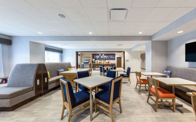 Hampton Inn Kansas City Southeast, Mo