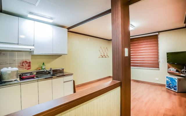 Gangneung Gyeongpodae Eroom