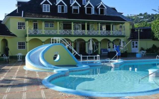 Deluxe SandCastles Condos