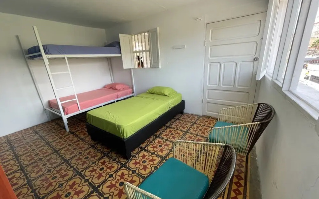Barajas House