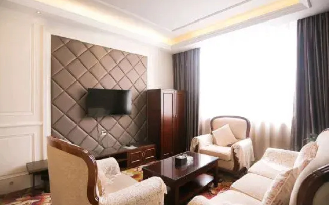 Donghua Hotel Bazhong