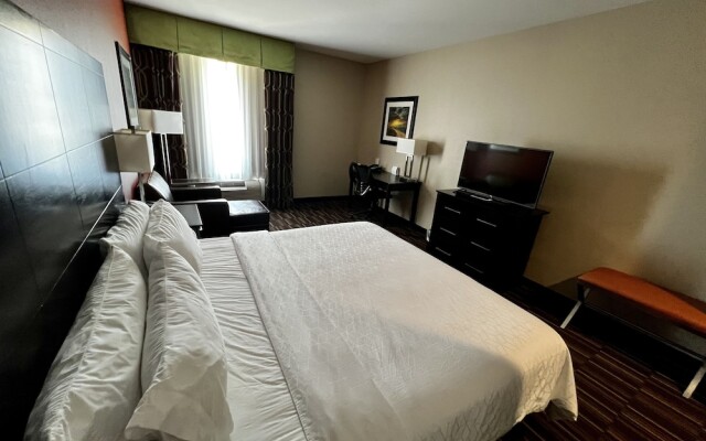 Holiday Inn Express & Suites Alva