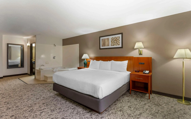 Quality Inn & Suites Fillmore I-15