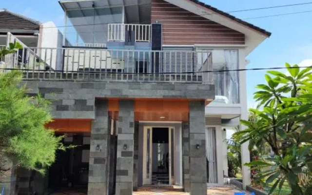 Villa Kusuma Pinus M-59