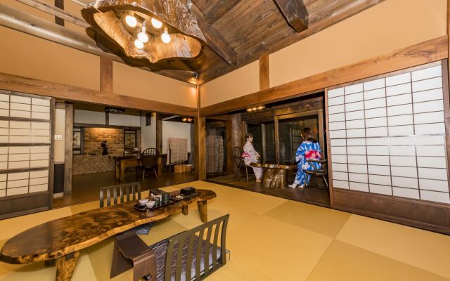 Sasara Gero Hot Springs