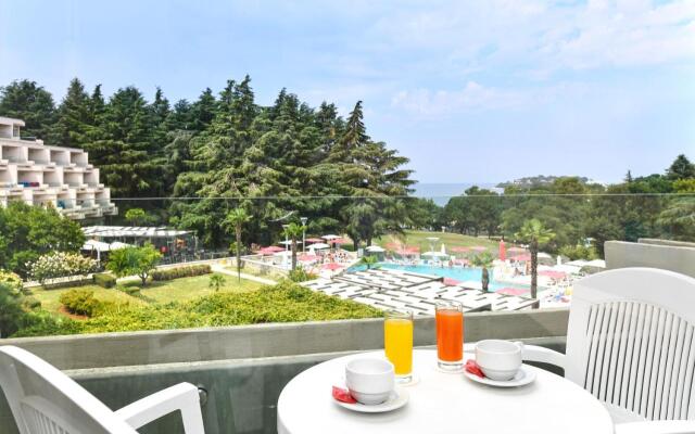 Hotel Mediteran Plava Laguna