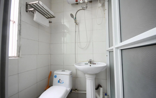 Xianyang Xingfu Hotel