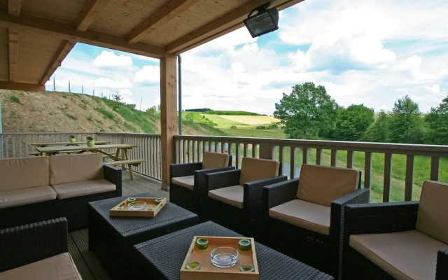 Luxurious Villa in Nadrin Belgium with Sauna & Hot Tub