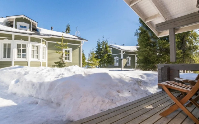 Rukan Taikavuosselin Helmi 8 b Kuusamo