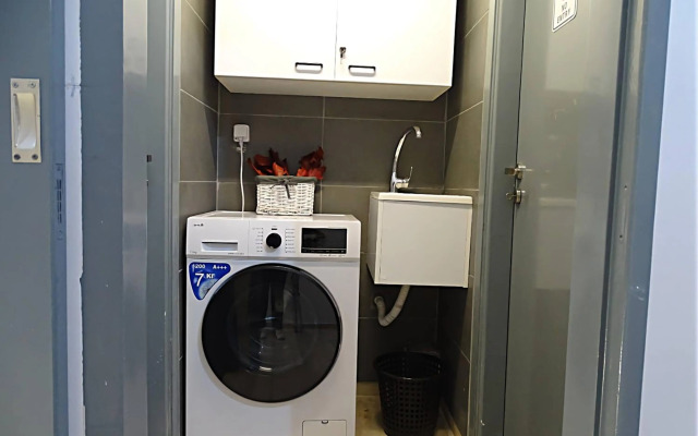 Athena Βright & New Studio - 25' walk to the Acropolis